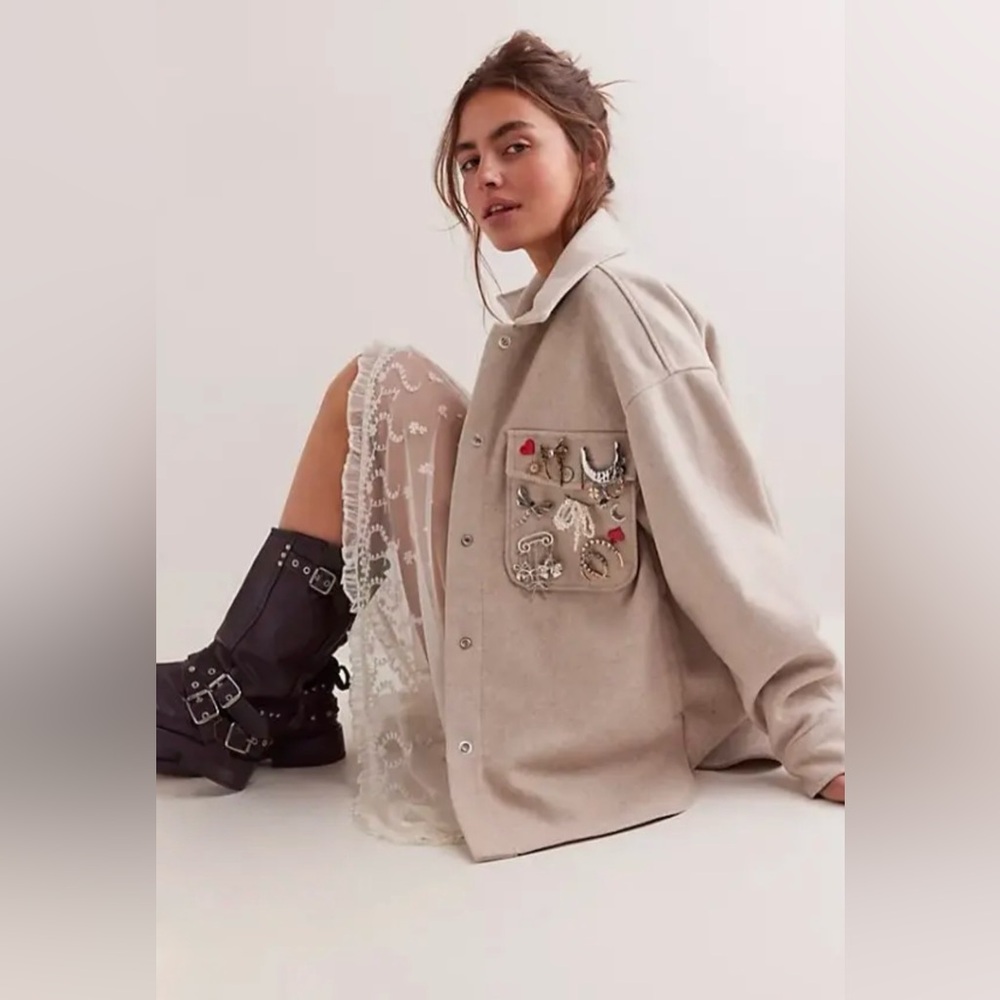 Free People We The Free Lola Shirt Jacket // XS // Beige
